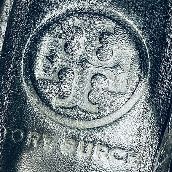 Tory Burch Leticia Black Pebbled Leather Peep-Toe Wedge Wooden Stack Heel Shoes - Picture 3 of 8